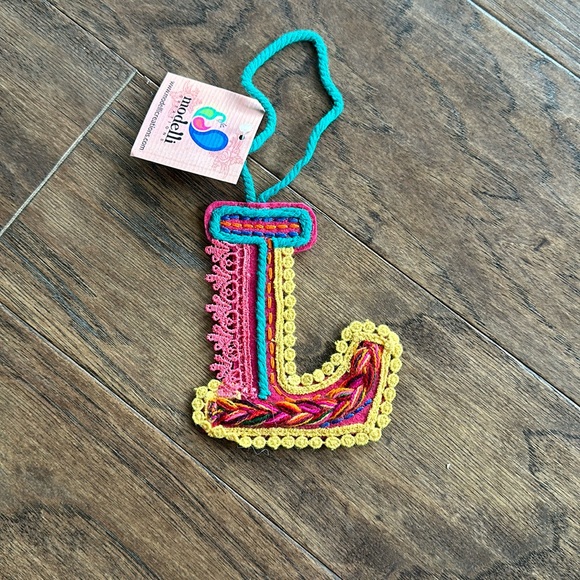 ⛄️ 50% off⛄️ Felt Letter L Ornament /Present Topper - Picture 1 of 4